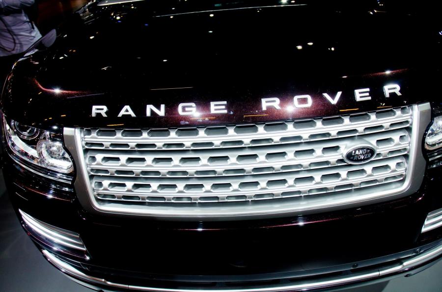  Land Rover Range Rover 2013 года  (фото 2 из 230)